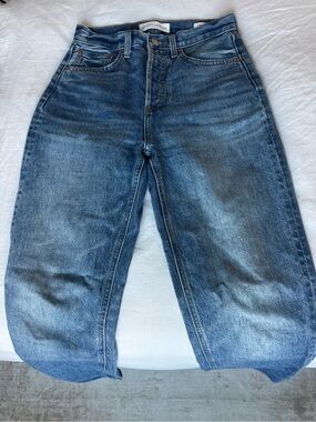 Aritzia Denim Forum The Joni High Rise Loose - 25